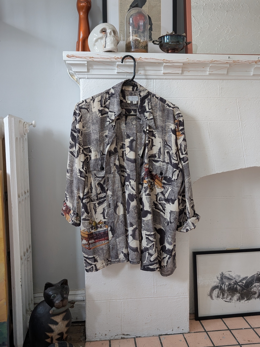100% Silk Designer Vintage Centaur Greek Statue Button-down Blouse - Medium